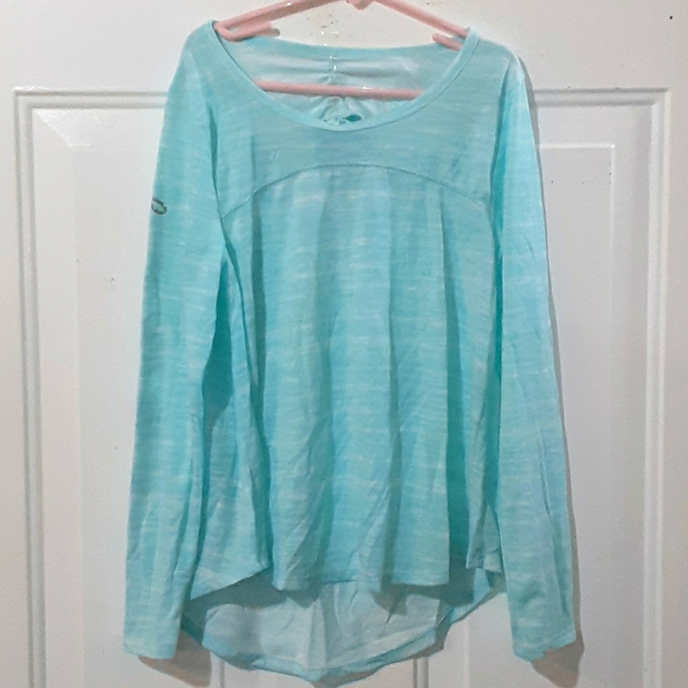 Girls long sleeved t shirt
